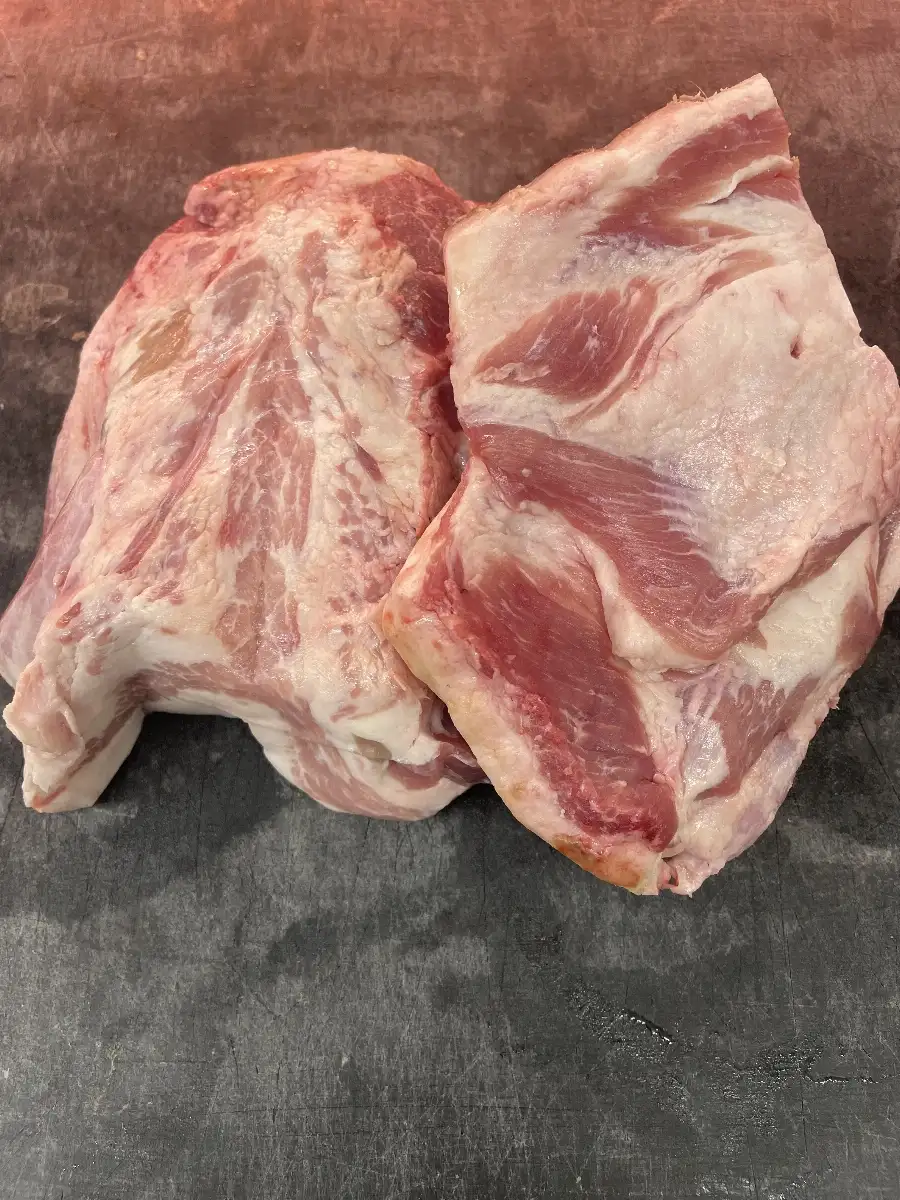 Gorge de porc découennée